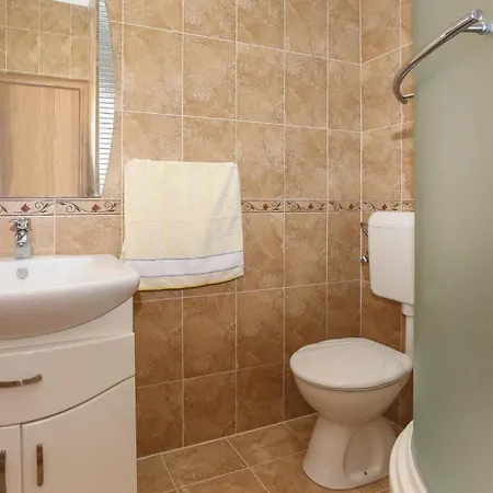 Сasa de vacaciones Three-bedroom In Kastel Stafilic